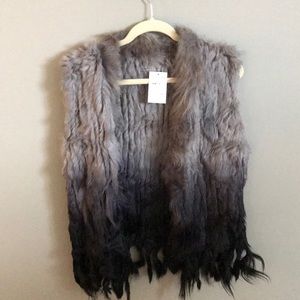Fur vest